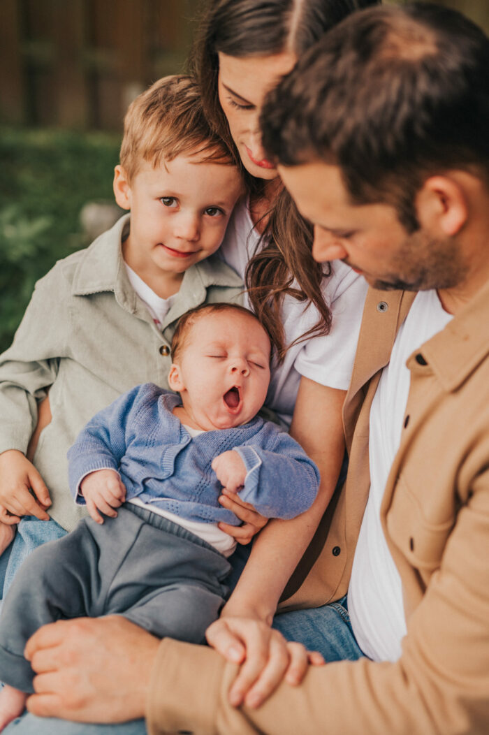 Newborn-Neugeborenen-shooting-koeln-bonn-duesseldorf-familienshooting