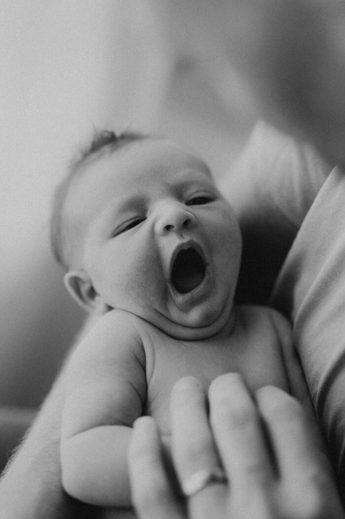 Newborn-Neugeborenen-shooting-koeln-bonn-duesseldorf-familienshooting