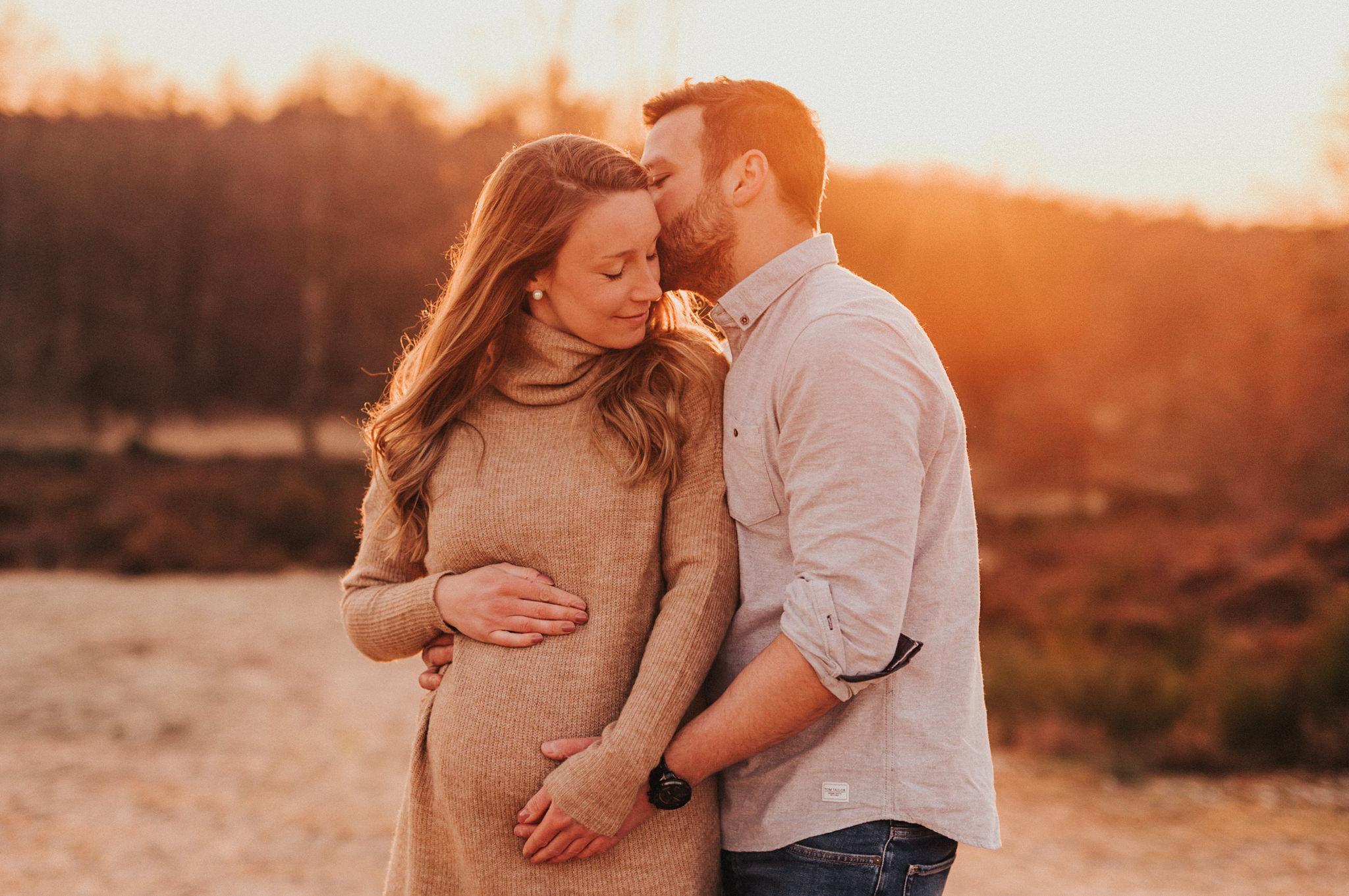 Babybauch-shooting-koeln-bonn-schwangerschaftsfotos-bilder-duesseldorf