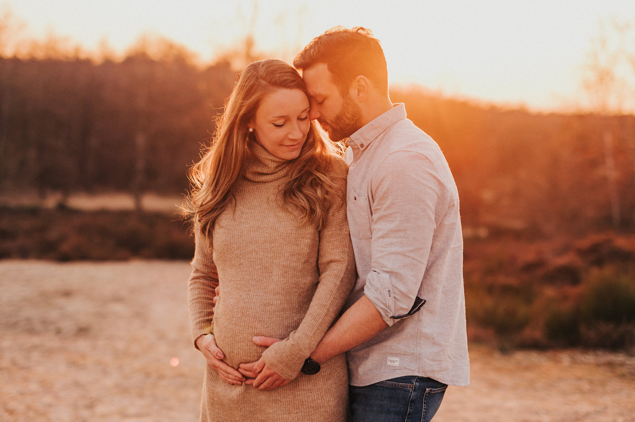 Babybauch-shooting-koeln-bonn-schwangerschaftsfotos-bilder-duesseldorf