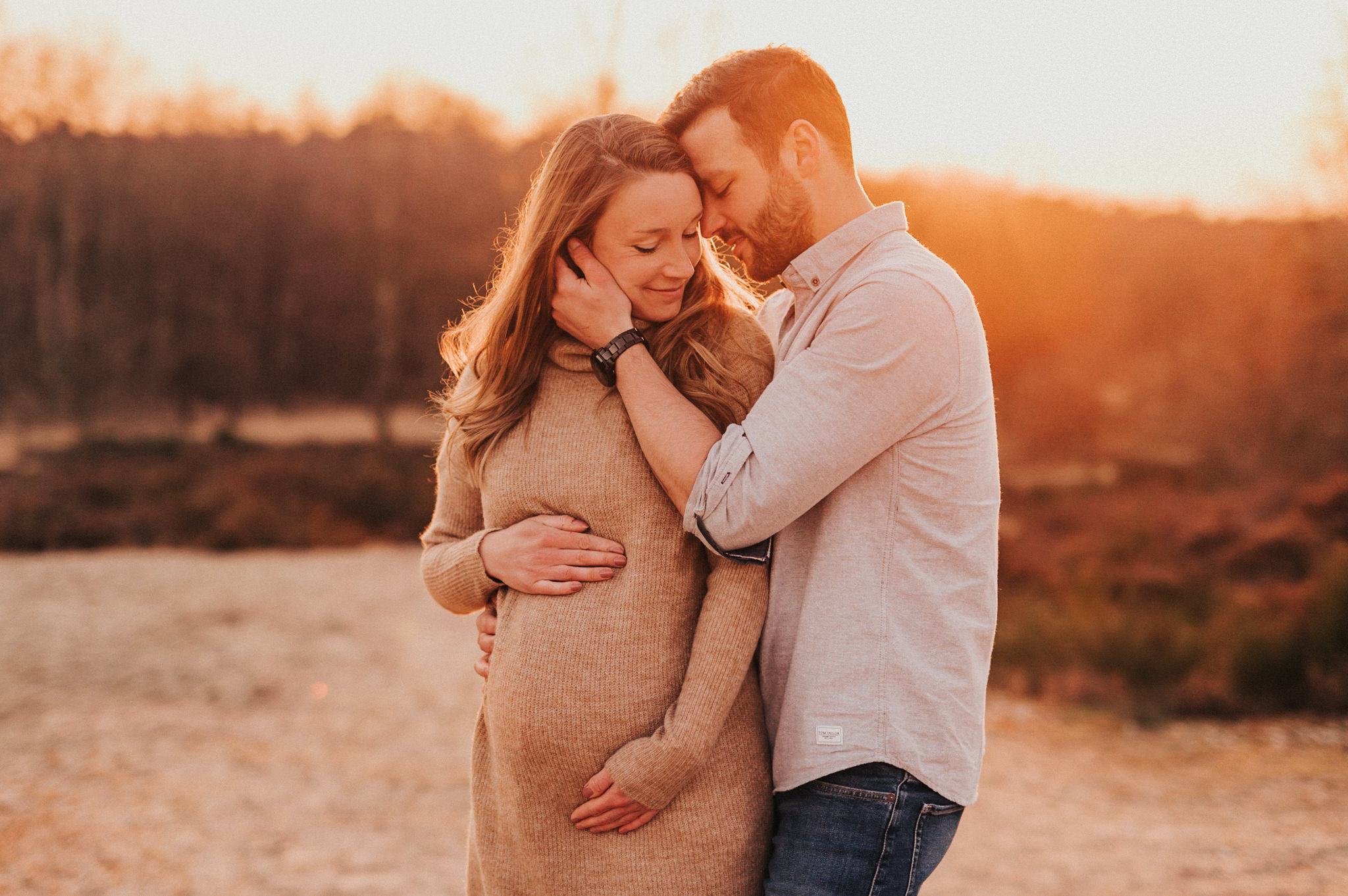 Babybauch-shooting-koeln-bonn-schwangerschaftsfotos-bilder-duesseldorf