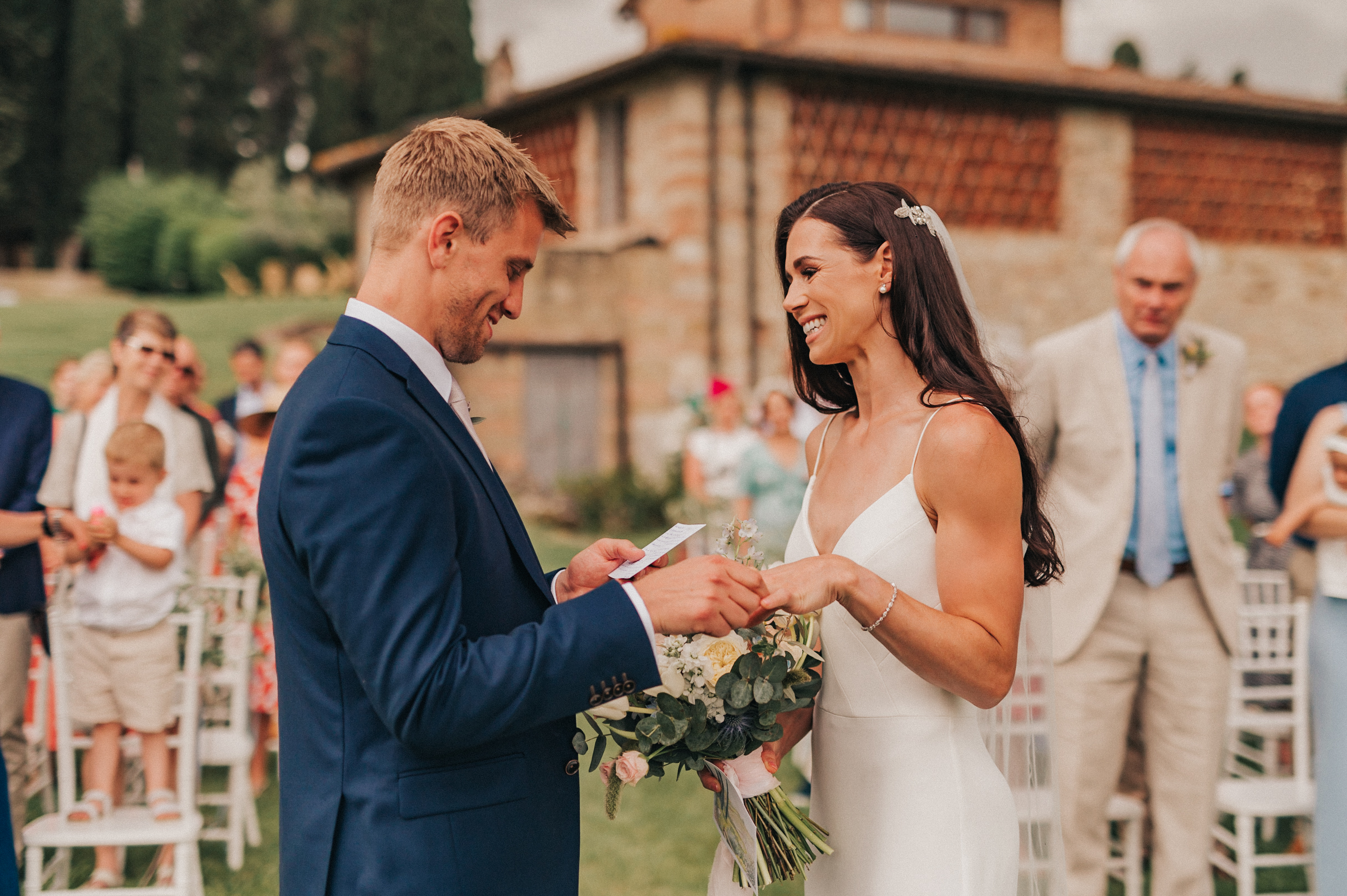 Tuscany-destination-wedding-italy-fonte-de-medici-photographer-toskana-hochzeit-auslandshochzeit-fotograf