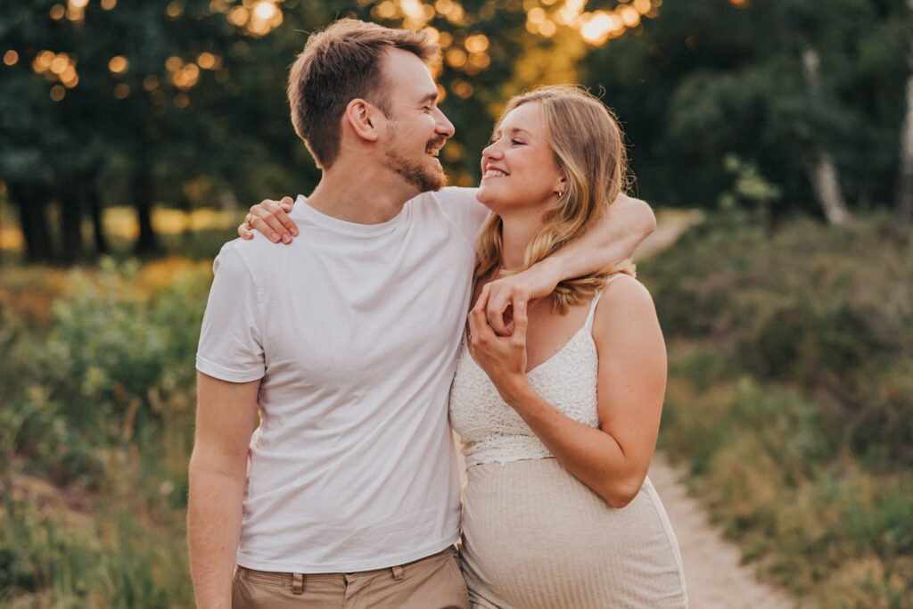 Babybauchshooting-koeln-bonn-wahner-heide-schwangerschaftsfotos