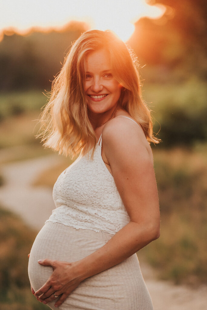 Babybauchshooting-koeln-bonn-wahner-heide-schwangerschaftsfotos