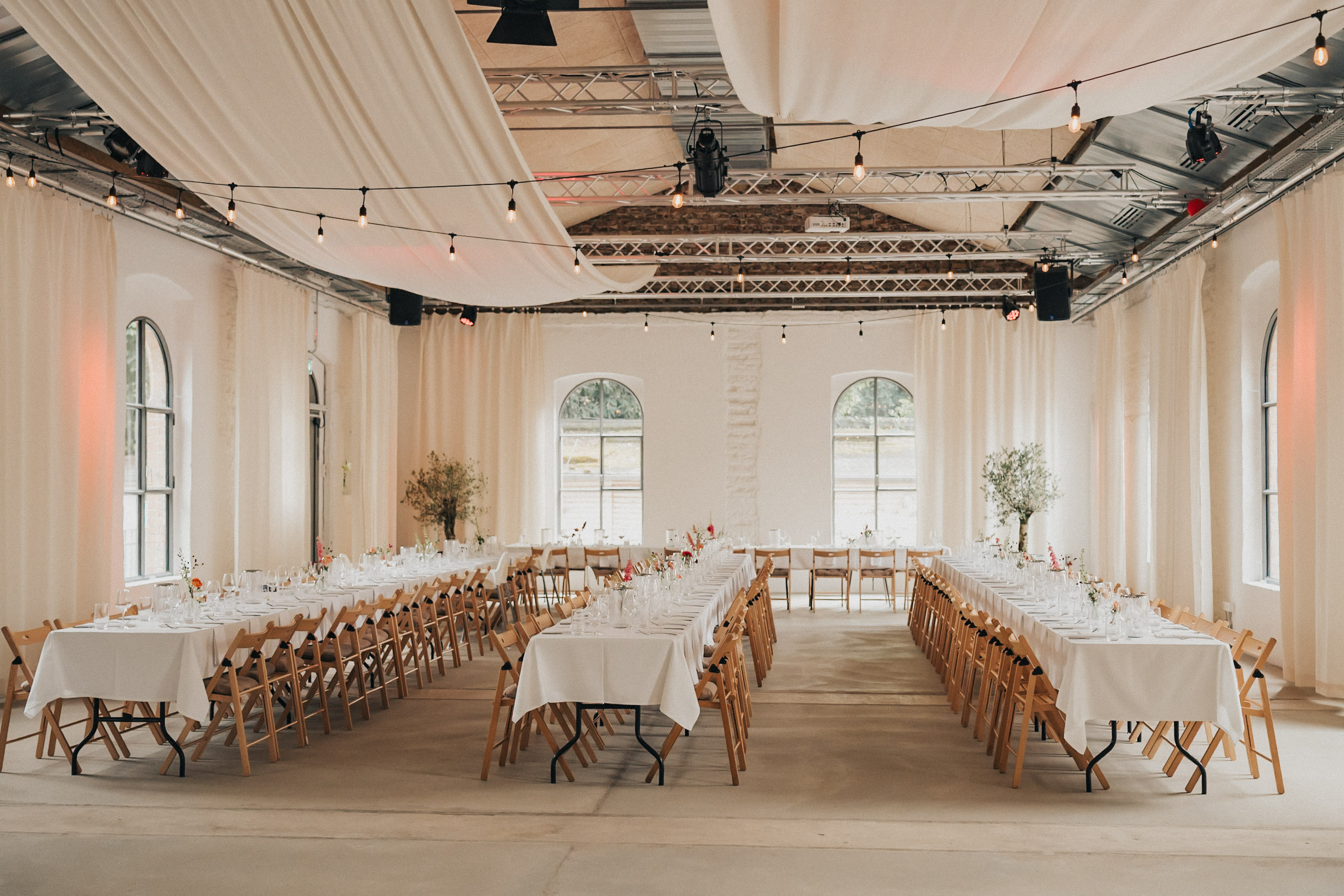 Hochzeitsfotograf-koeln-bonn-duesseldorf-nrw-hochzeit-fotografie-orangerie-theater