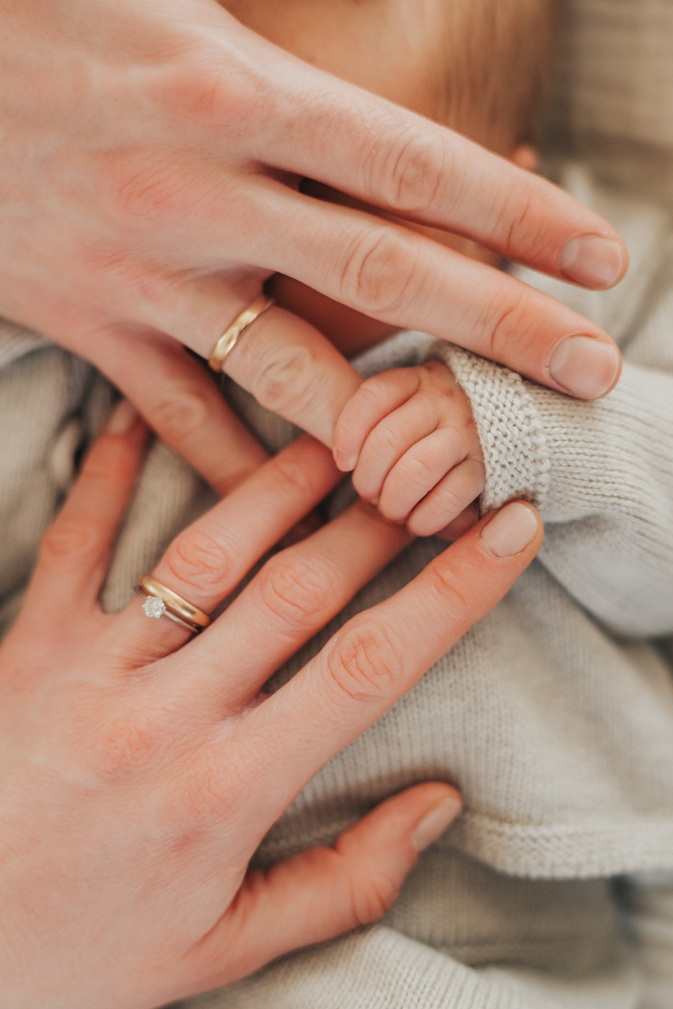 Neugeborenen-Shooting-Newborn-Fotoshooting-Bilder-Koeln-bonn-duesseldorf-nrw