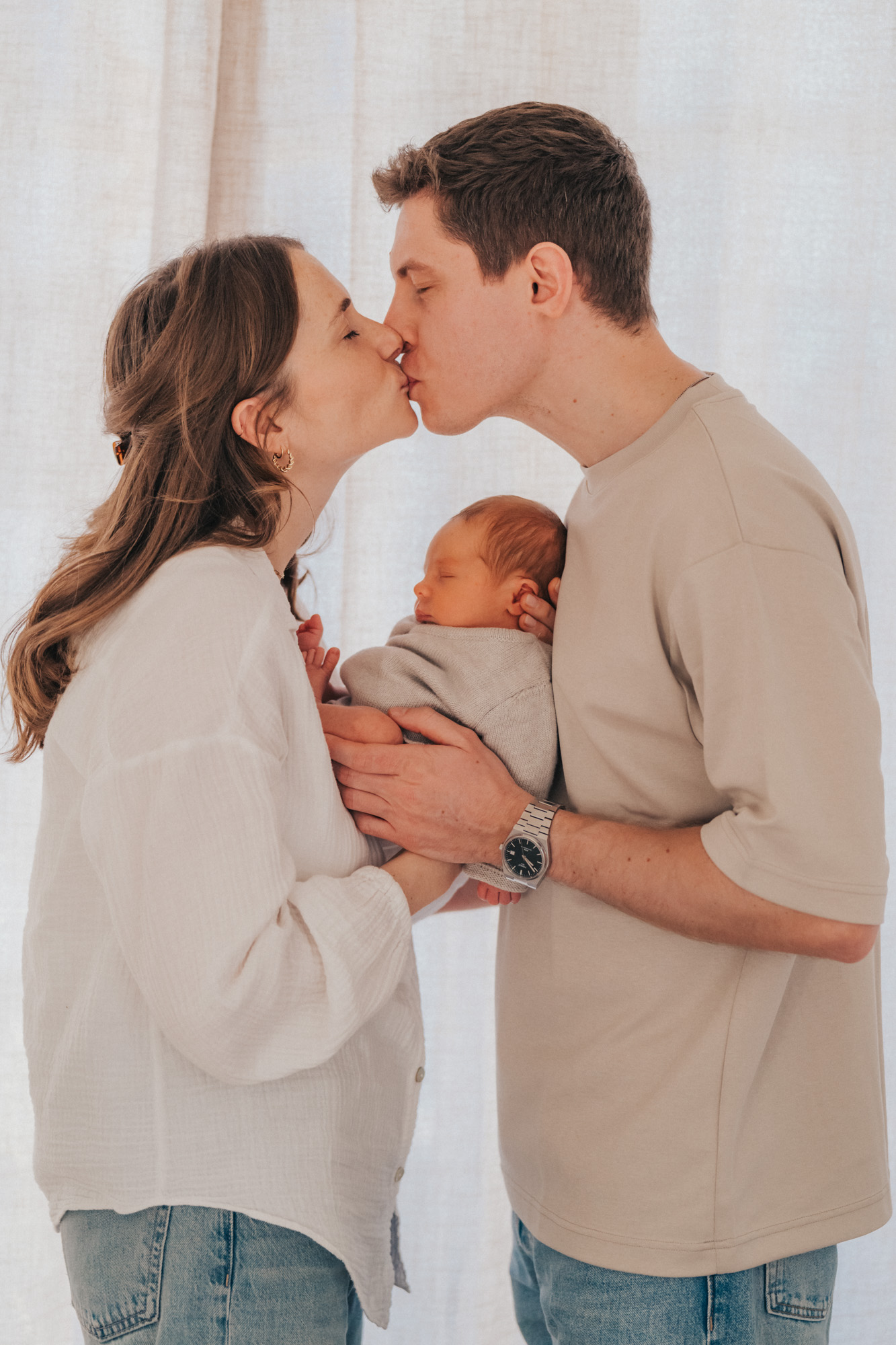 Neugeborenen-Shooting-Newborn-Fotoshooting-Bilder-Koeln-bonn-duesseldorf-nrw