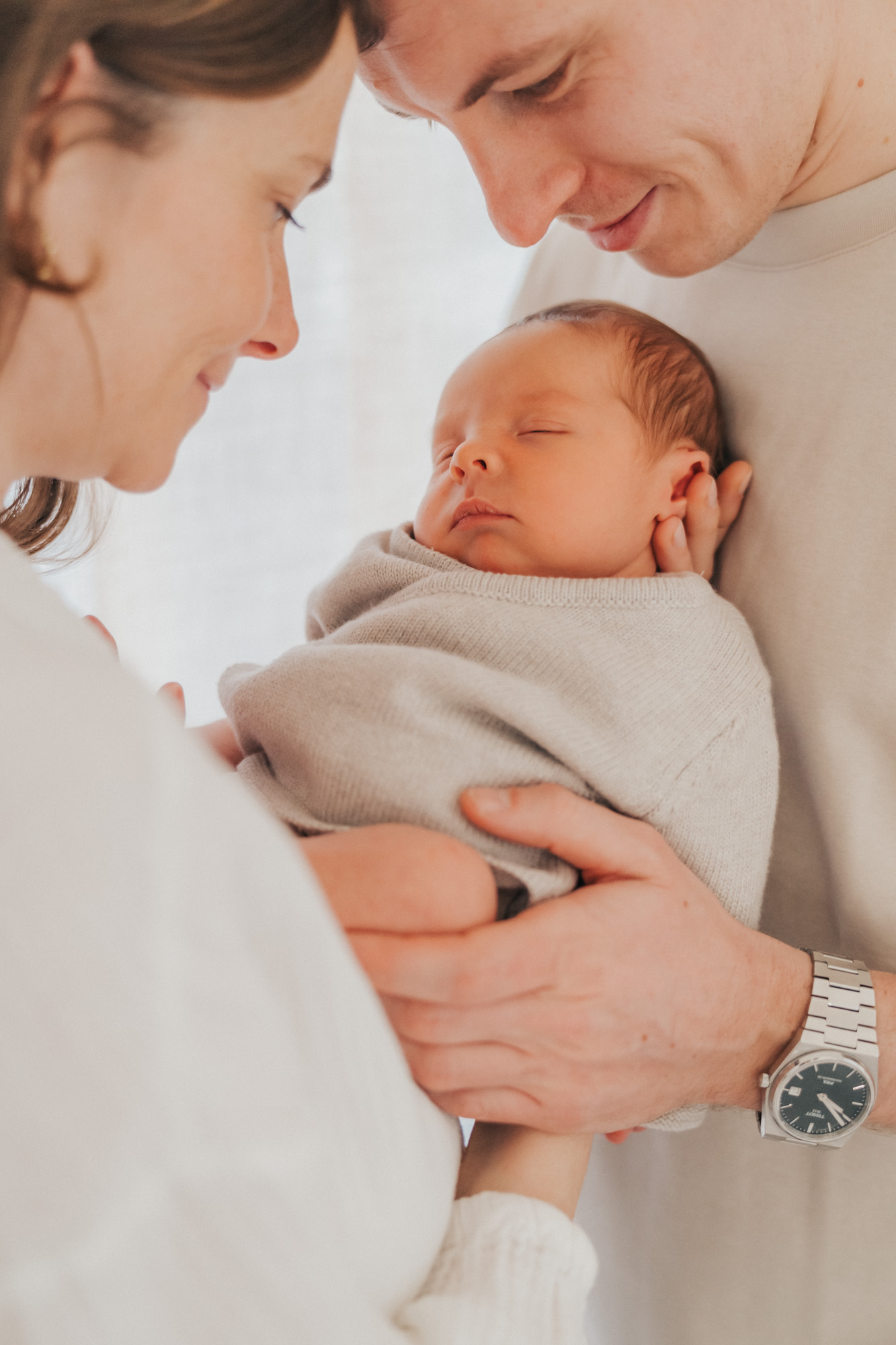 Neugeborenen-Shooting-Newborn-Fotoshooting-Bilder-Koeln-bonn-duesseldorf-nrw