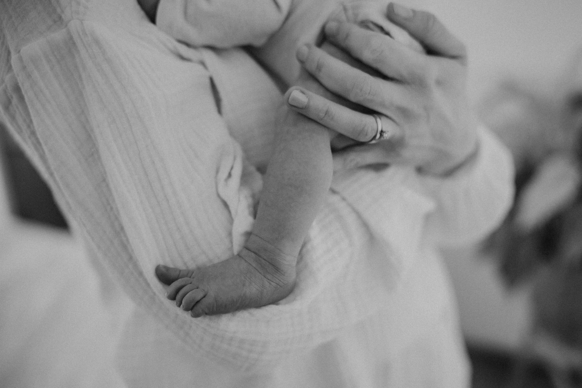 Neugeborenen-Shooting-Newborn-Fotoshooting-Bilder-Koeln-bonn-duesseldorf-nrw