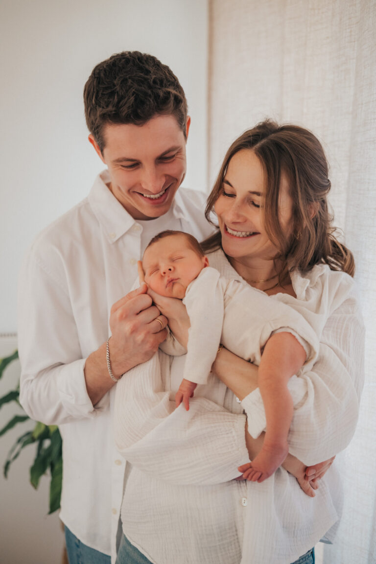 Neugeborenen-Shooting-Newborn-Fotoshooting-Bilder-Koeln-bonn-duesseldorf-nrw