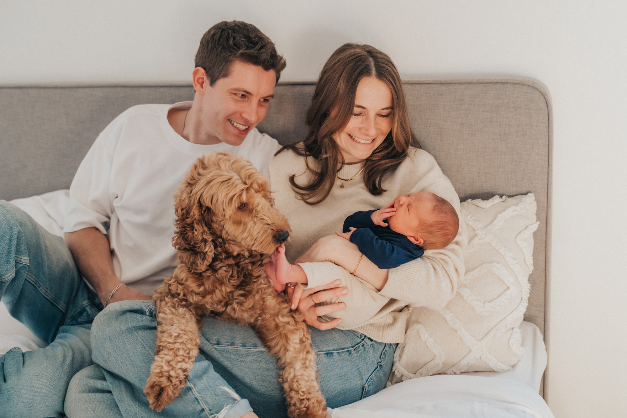 Neugeborenen-Shooting-Newborn-Fotoshooting-Bilder-Koeln-bonn-duesseldorf-nrw